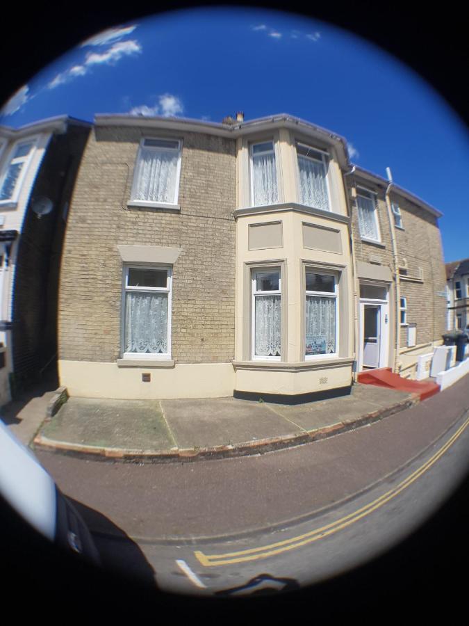 6 Berth Ground Floor Flat Glen Villa 2 Great Yarmouth Eksteriør bilde